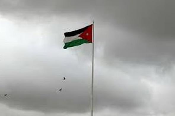 الأردن
    يعلن
    اعتراض
    وإسقاط
    20
    صاروخًا
    أُطلقت
    من
    إيران