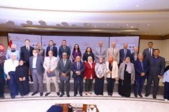 وزيرة
التضامن:
أشكر
السيدة
حرم
رئيس
الجمهورية
على
رعايتها
لمبادرة
فرحة
مصر