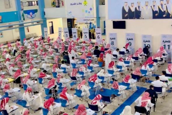 “اسألني”..
استشارات
يومية
لدعم
الطلاب
وأولياء
الأمور
خلال
الاختبارات