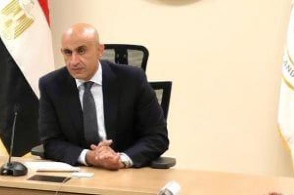 منع
اصطحاب
المحمول
بامتحانات
الثانوية
العامة
وتوافر
كتب
المفاهيم
فى
اللجان