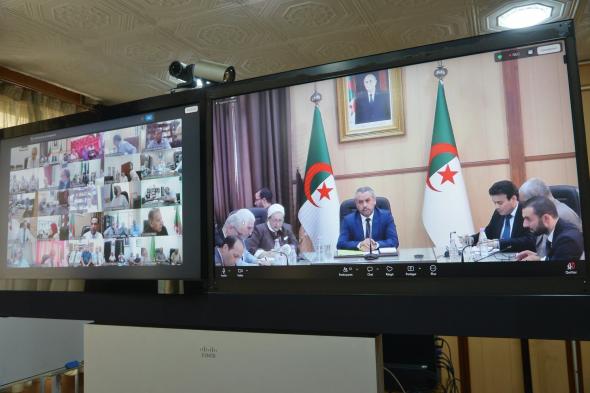 سعداوي
يسدي
تعليمات
هامة
لرؤساء
مراكز
تصحيح
"الباك"