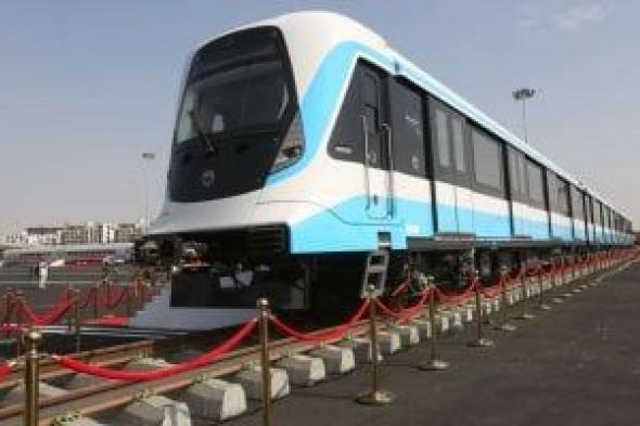 ​الخط
الثانى
للقطار
الكهربائى
السريع..
شريان
تنمية
يربط
الصعيد
بالقاهرة
والإسكندرية