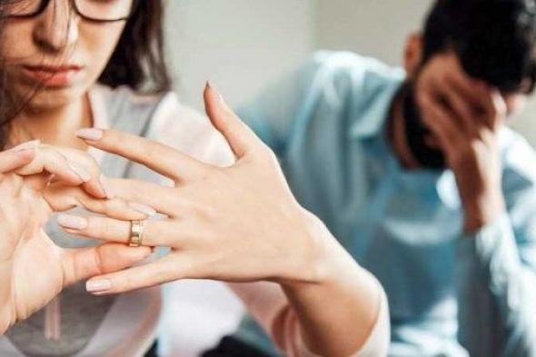 70%
      من
      طلبات
      الطلاق
      من
      الزوجات..
      ماذا
      قال
      رئيس
      محكمة
      الأسر
      سابقا؟