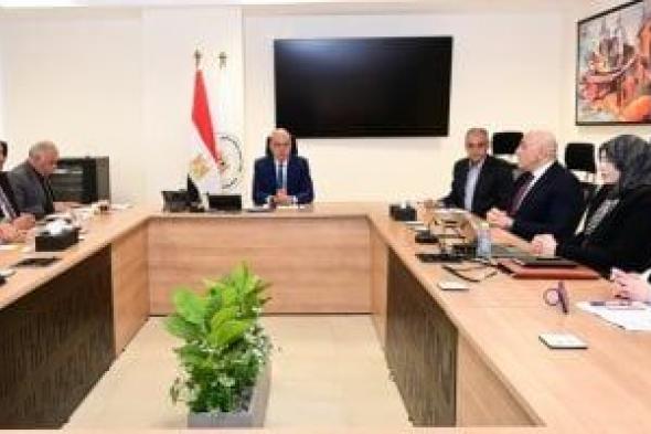 وزير
الرى:
نحرص
على
ربط
التعليم
الفنى
باحتياجات
قطاع
المياه
وتوفير
فرص
تدريب
وتأهيل