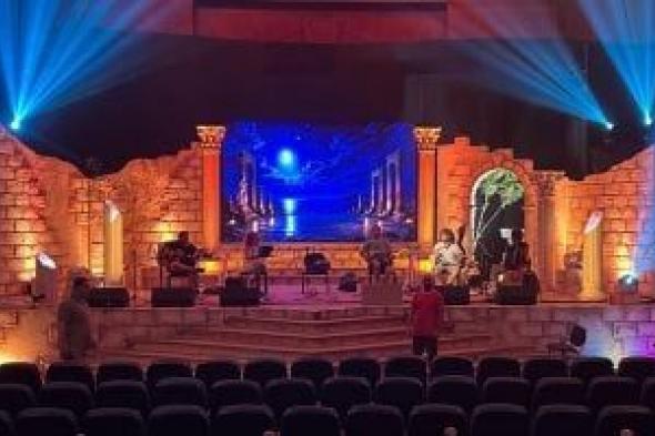 إبهار
غير
مسبوق
بمسرح
ماسبيرو
قبل
حفل
الموسيقى
اليونانية