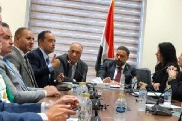 شباب
النواب
تشيد
بجهود
صندوق
مكافحة
الإدمان
وتوصى
بتعميم
مراكز
العزيمة