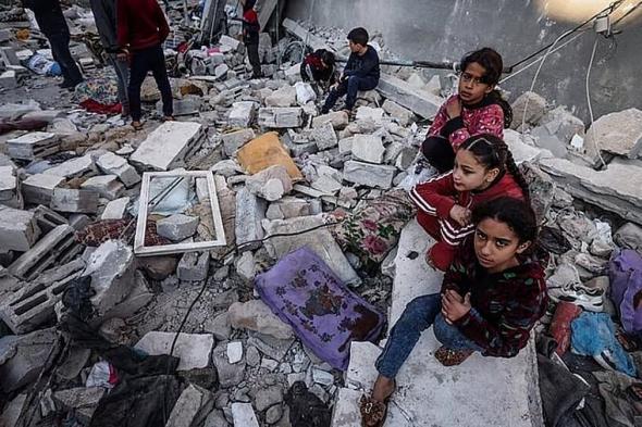 لجنة
أممية
تُحذّر
من
تراجع
حماية
الأطفال
الفلسطينيين