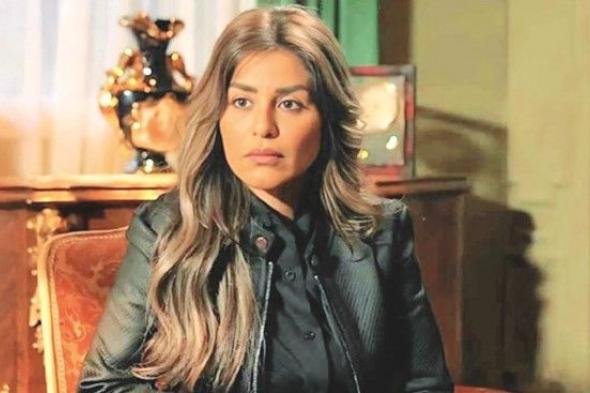منة
      فضالي
      أحلم
      بتجسيد
      شخصية
      سعاد
      حسني