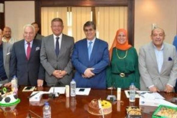 "ضبط
الأداء
بالأعلى
للإعلام":
تلاحم
الجماهير
والإعلام
أسهم
فى
دعم
استقرار
المنتخب
الوطنى