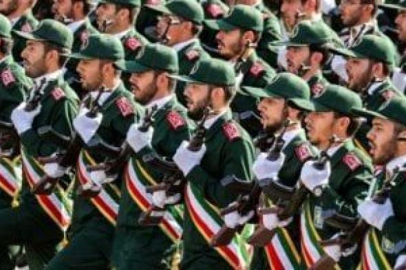 الحرس
الثورى
الإيرانى:
قواتنا
البحرية
قصفت
مواقع
للجيش
الأمريكي
في
المنطقة