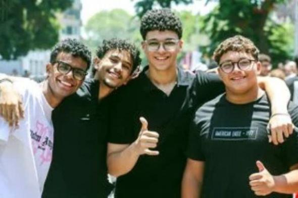 طلاب الثانوية العامة بالجيزة: النحو والقراءة أصعب ما فى امتحان اللغة العربية