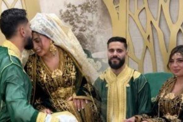 محمود
بنتايج
يحتفل
بزفافه
للمرة
الثانية
على
سندس
أحمد
سليمان
فى
المغرب..
صور