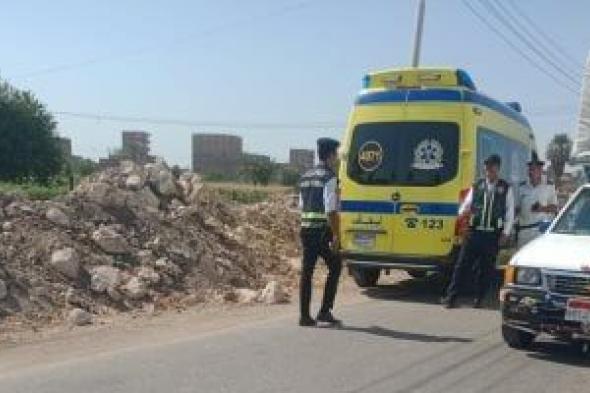 مصرع
شخص
إثر
حادث
تصادم
سيارتين
فى
الشيخ
زايد