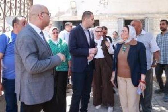 نائب
وزير
الصحة
يتفقد
منشآت
صحية
بالإسكندرية
استعداداً
لموسم
الصيف