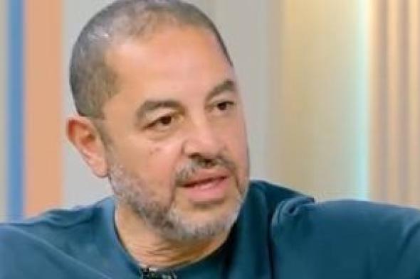 المخرج
أحمد
شفيق
يتقدم
ببلاغ
رسمي
ضد
مجهول
انتحل
هويته