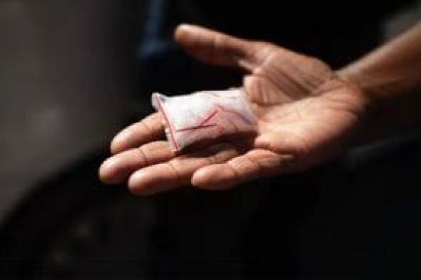 سقوط
تاجر
الكيف
السوابق
قبل
ترويجه
الآيس
فى
الجيزة