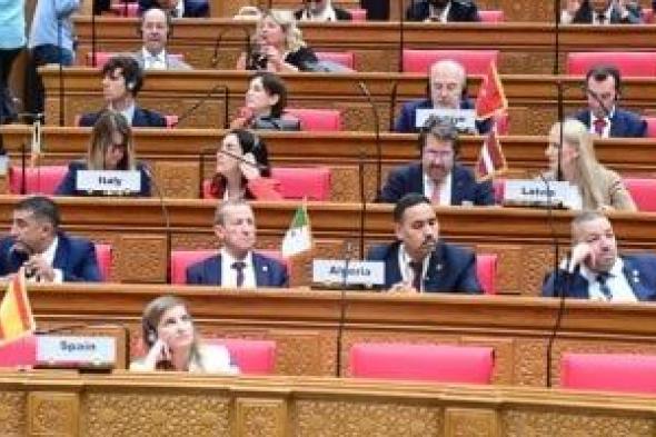 رئيس
مجلس
الأعيان
الأردنى:
الذكاء
الاصطناعى
يتطلب
تشريعات
تضمن
الاستخدام
الآمن