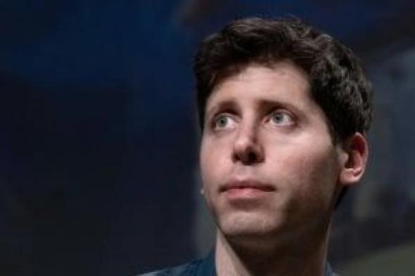 سام
ألتمان
يدرس
منح
الحكومة
الأمريكية
حصة
فى
OpenAI
بنسبة
5%..
تفاصيل