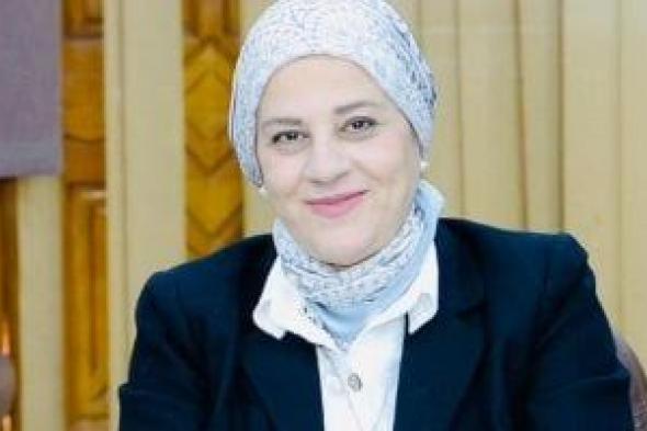 لجنة
الحج
والعمرة
بنقابة
الصحفيين
تعلن
فوز
الزميلة
رشا
النجار
بالعمرة
عن
محافظات
الدلتا