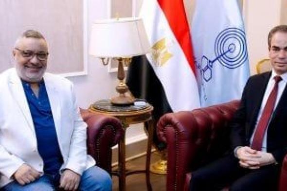الكاتب
والسيناريست
عبد
الرحيم
كمال
رئيساً
للإنتاج
المتميز
بماسبيرو
