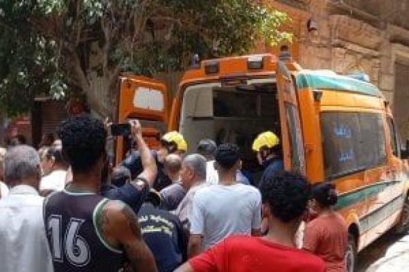 مصرع
شخص
متأثرا
بإصابته
فى
انهيار
عقار
قديم
بالإسكندرية
