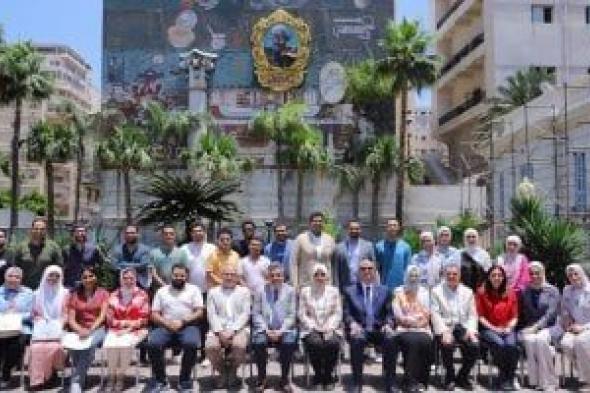 تكريم
أطباء
الامتياز
وطلاب
جامعة
الإسكندرية
المشاركين
فى
القوافل
الطبية