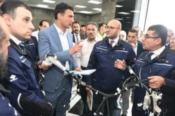 وزير
الصناعة
ومحافظ
الشرقية
يتفقدان
3
مصانع
للصناعات
الهندسية
والكهربائية