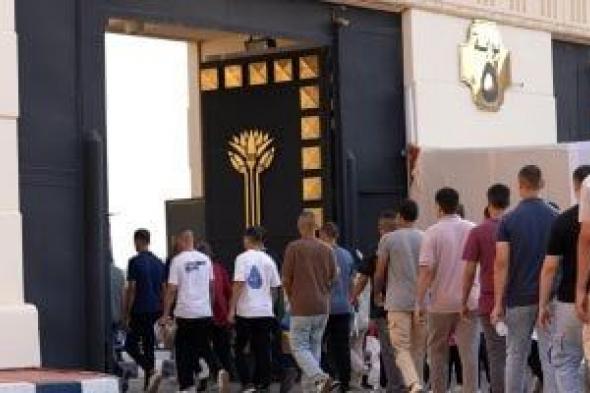 أبرز
الشروط
والضوابط
للقبول
في
كلية
الشرطة..
مجموع
65%
للثانوية
العامة