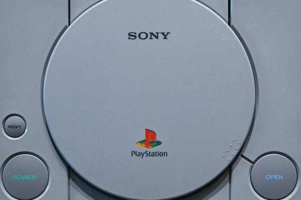قبل
      أن
      تختفي
      إلى
      الأبد..
      هذه
      الألعاب
      الكلاسيكية
      على
      متجر
      PlayStation
      تستحق
      الشراء
      الآن