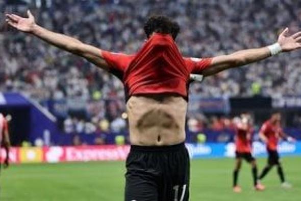 زيكو:
استقبال
الرئيس
السيسى
كسر
حاجز
الخوف..
وطموحى
الانتقال
للاحتراف
الخارجى