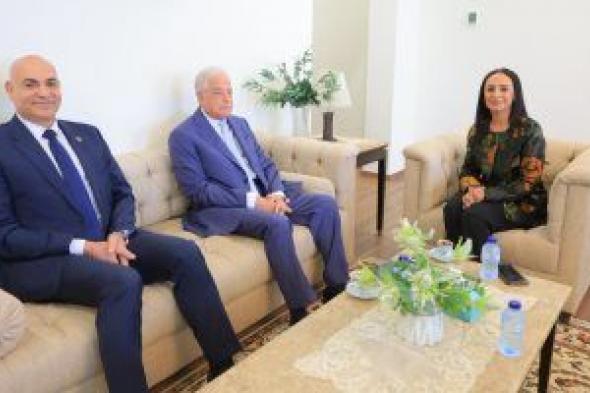 وزيرة
التضامن:
تأهيل
الطلاب
والخريجين
لسوق
العمل