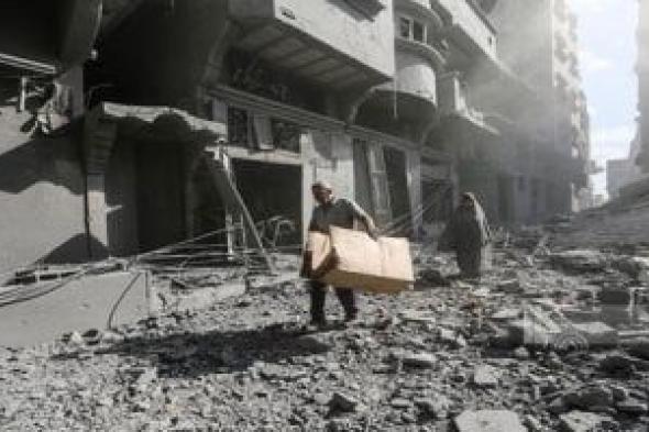 استشهاد
8
بغارة
إسرائيلية
على
جنازة
فى
النصيرات..
و
14
قتيل
منذ
فجر
اليوم