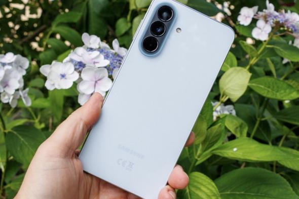 5
تحسينات
نأمل
أن
تقدمها
سامسونج
في
هاتف
Galaxy
A58
5G