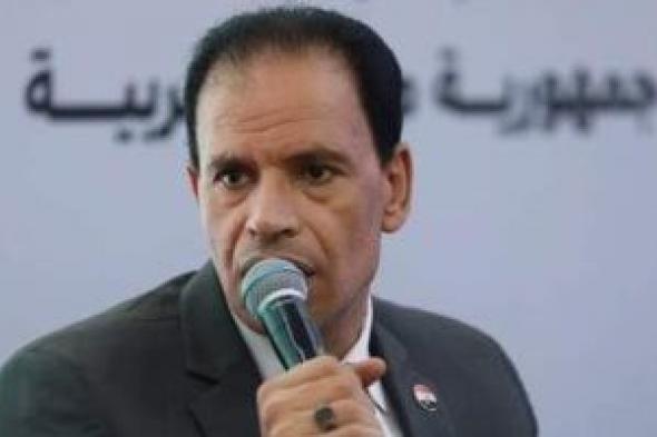 اتحاد
العمال:
إعداد
كوادر
نقابية
مؤهلة
يضمن
استدامة
العمل
النقابى