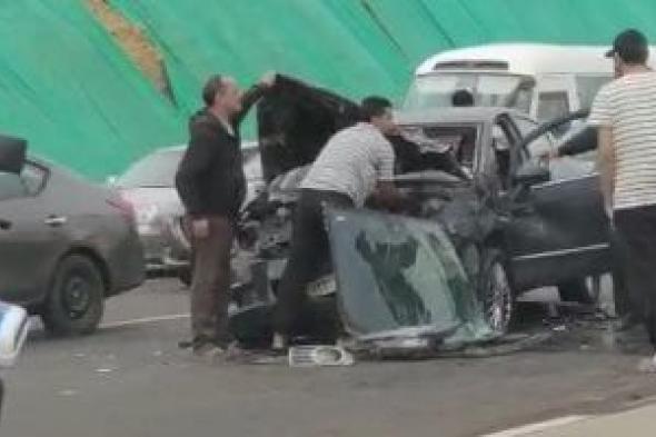 إصابة 10 أشخاص فى حادث تصادم بالطريق الصحراوى بالبحيرة