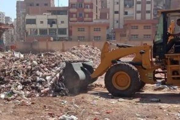 محافظ الغربية: رفع 995 طنًا من التراكمات والمخلفات في يوم واحد