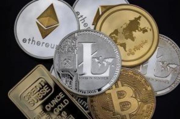 "بيتكوين" تستقر قرب أعلى مستوياتها في خمسة أسابيع وسط ترقب تشريع أمريكي
