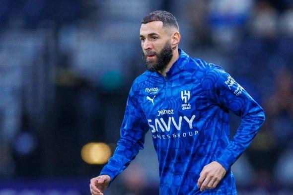 عاجل.. لاعب الهلال يطلب الرحيل بسبب كريم بنزيما