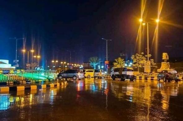 حتى 8 مساء.. "إنذار أحمر" من أمطار غزيرة على أجزاء من عسير