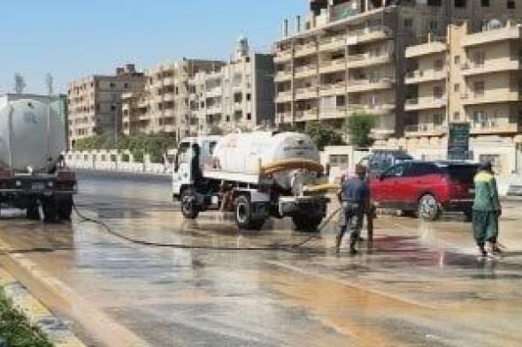 شوكولاتة على الأسفلت.. والجيزة تدفع بالنافورى وفرق العمل لرفع آثارها