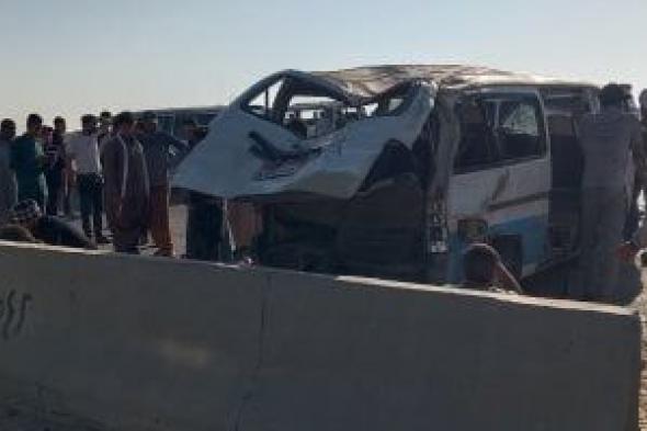 إصابة 10 أشخاص إثر انقلاب ميكروباص بطريق العاصمة الإدارية