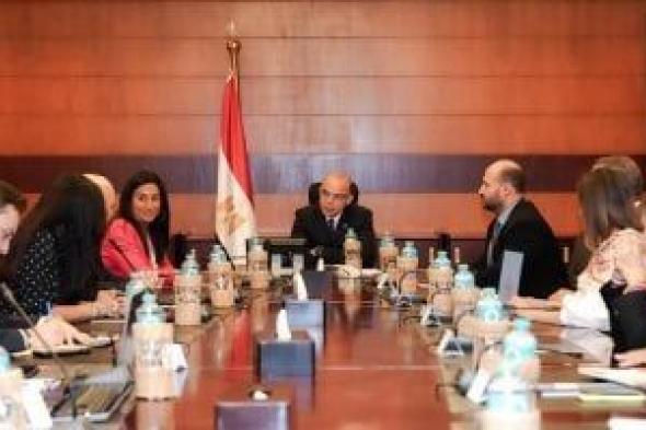 وزير الاستثمار يبحث مع تحالف «رونيسانس» القابضة و«حسن علام» تدشين مشروع مجمع طبي