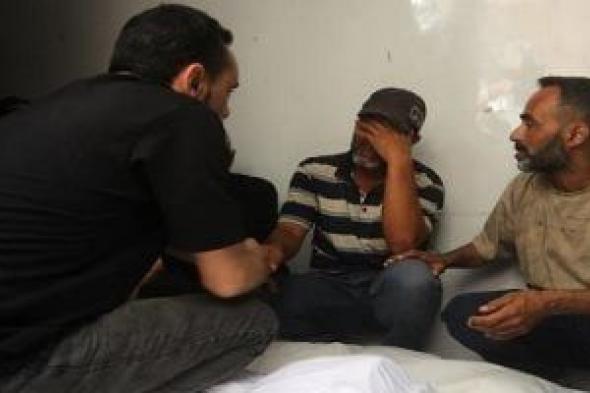 استشهاد فلسطينيين اثنين وإصابة آخرين بقصف للاحتلال الإسرائيلي على شمال غزة