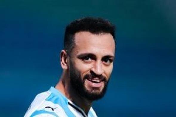 بيراميدز يعرض مروان حمدى للبيع بقرار فنى