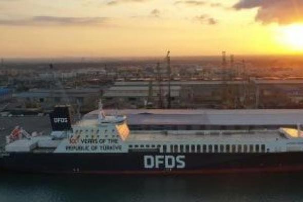 تداول 3000 طن بضائع بالخط الملاحي RORO داخل ميناء دمياط