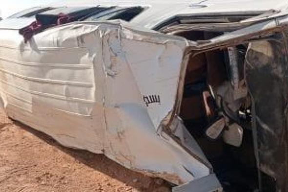 إصابة 6 أشخاص إثر انقلاب ميكروباص في أطفيح