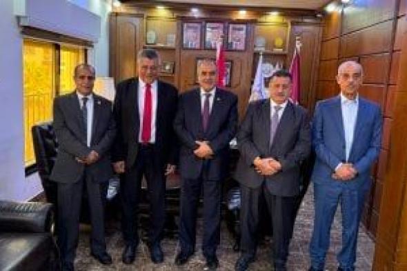 وفد نقابة البنوك يلتقي رئيس اتحاد عمال الأردن لبحث آفاق التعاون