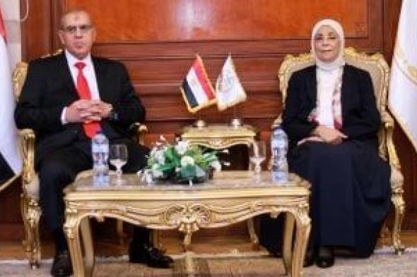رئيس محكمة النقض يهنئ رئيسة النيابة الإدارية بتوليها مهام منصبها